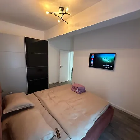 2 Apartamento *